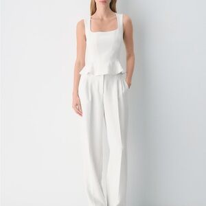 Aritzia White Sleeveless Blouse